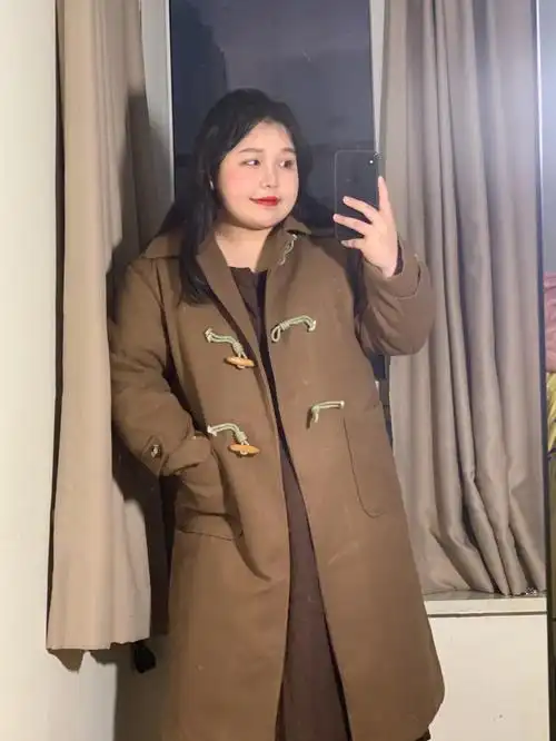 150斤大码胖mm穿搭大衣配长裙真滴好好看