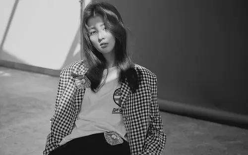 乔欣最新时尚杂志写真图片高清壁纸