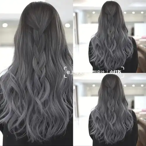 蓝色和和灰色的结合非常甜美,但是不张扬,很有活力,会让整体人充满