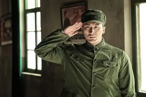 杨钧丞新剧《父亲的草原母亲的河》谱写青春民族之歌