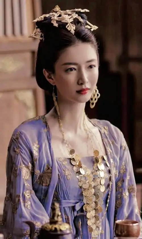 谁说国产剧古装造型没救了之华丽丽的宫廷风