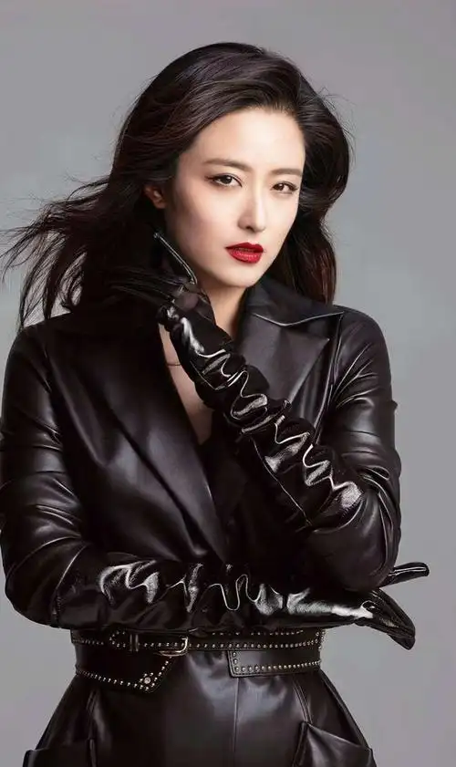 演员徐百慧:女知青专业户,出道18年0绯闻,38岁未婚未育很幸福