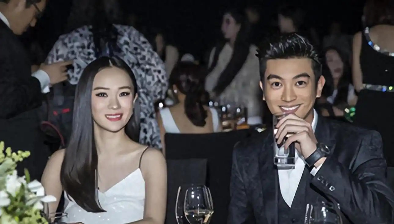 王中磊妻子对霍思燕的目光充满敌意和厌恶 王中磊夫妇与霍思燕相遇时