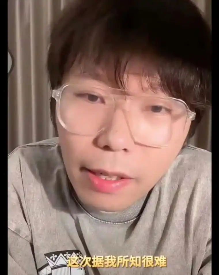 王俊凯助理都没门票!帝国姐姐藏灯牌让人大呼有神快拜