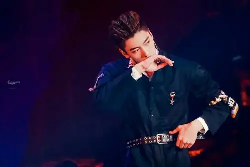 王子异 微博之夜 - 堆糖,美图壁纸兴趣社区