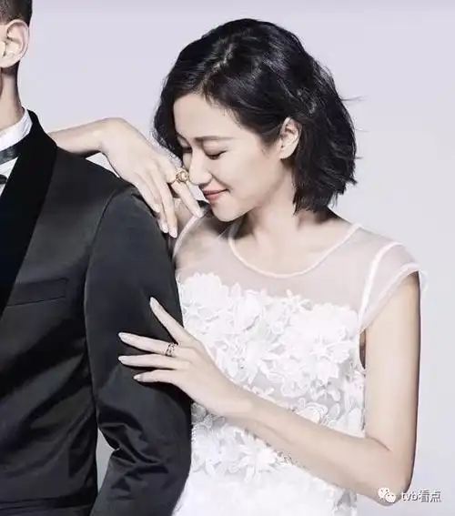 恭喜徐静蕾黄立行结婚刘烨好友送新婚祝福网友终于娶到女神啦