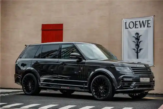 改装"黑武士"路虎揽胜大赏!3.0t爆发550牛米,仅售258万元