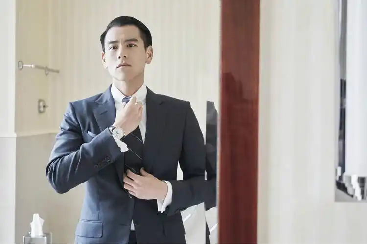 2月14日 18:37   关注  帅哥 男神 彭于晏 明星 评论 收藏