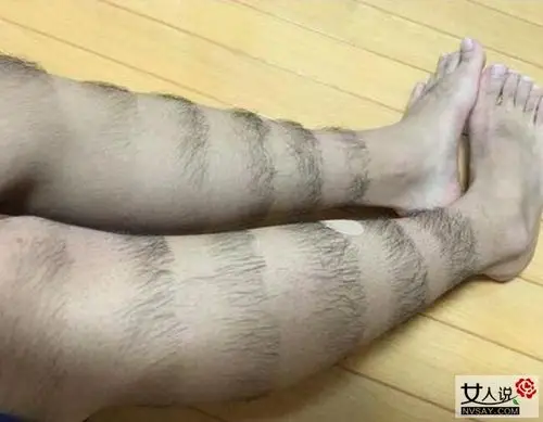 日本男生推特分享前卫腿毛爆红引 网友:太有创意