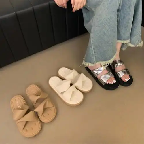 沙发拖鞋柔软平底一字拖女2024年夏季新款外穿扭结踩屎感舒适凉拖