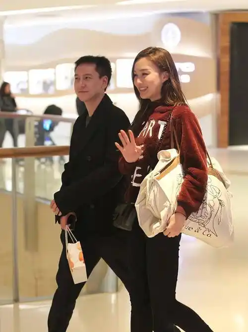 朱璇与「汤臣少主」大公子汤珈铖拍拖逛街_男朋友_绯闻_徐枫