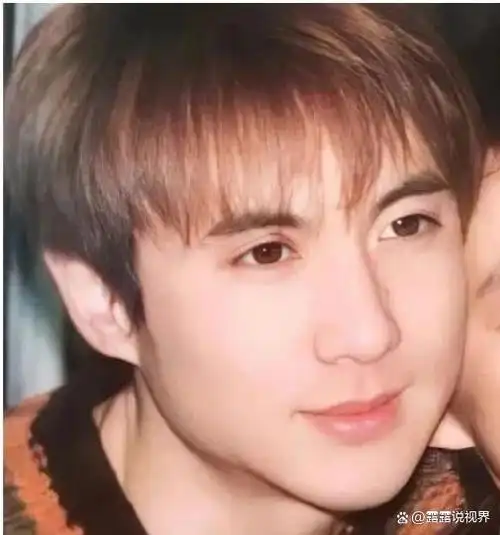 18岁黄渤青涩可人,18岁沙溢帅炸了,但18岁的雷佳音太逆天了!