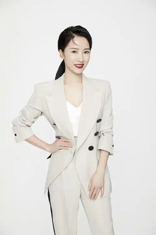 摘星录专访李念漫步人生路