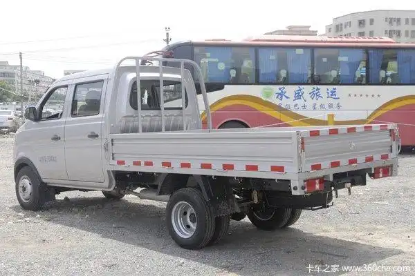降价促销 新豹3双排载货车仅售5.58万_长安跨越_新豹t5_卡车之家