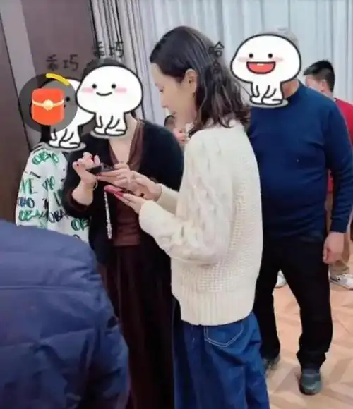 回顾海清清明回安徽祭祖与家族成员合影揭示显赫家世