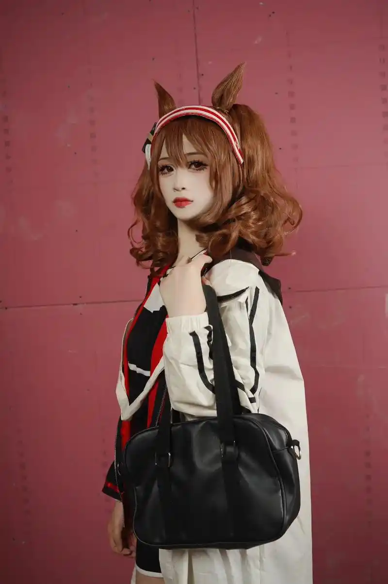 明日方舟 #安洁莉娜cos #场照返图 洁哥好! - 抖音