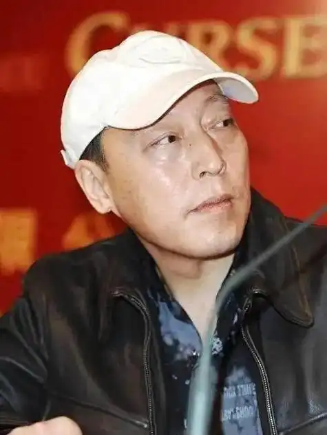 倪大红影视圈的面瘫影帝倪萍的表妹夫难怪如今大红大紫