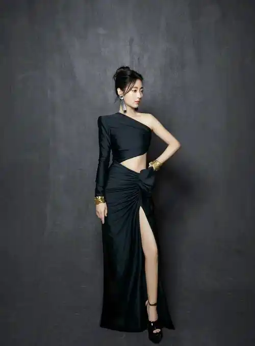 邢菲红毯造型出圈,造型百变有魅力,小个子也能气场全开_设计_身材