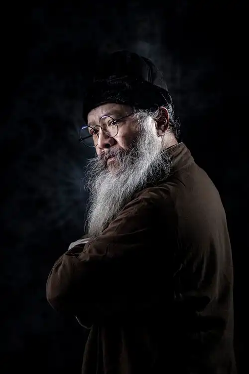 大胡子的潇洒,风采依旧