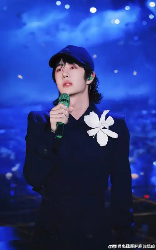 期待绿海! 和王一博一起相约湖南卫视跨年