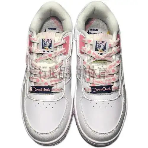 lining李宁迪士尼联名白粉女子经典休闲卡通低帮运动休闲鞋