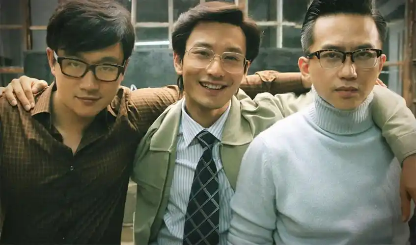 邓超黄晓明佟大为(邓超,黄晓明,陆毅,佟大为四)_五行八卦算命