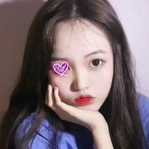 女生头像丨 我能喝下最烈的酒,却忘不掉最爱的人.