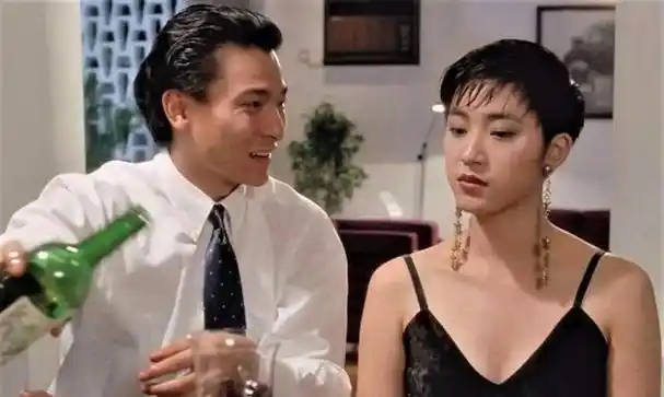 甩掉赵本山后自立门户女儿嫁给当地首富刘流经历了什么