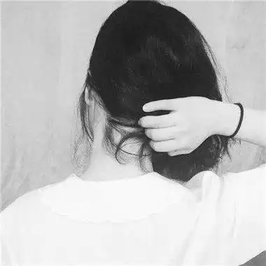 微信头像女背影唯美黑白 女生头像图片大全 -【爱个性】