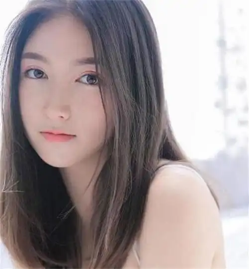 2022最新直发发型,发型大师的代表作发型