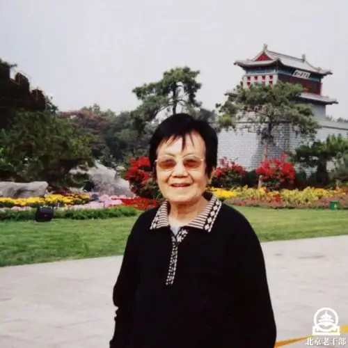 初心永不忘永远不忘入党初心为振兴中华而奋斗田秀琴