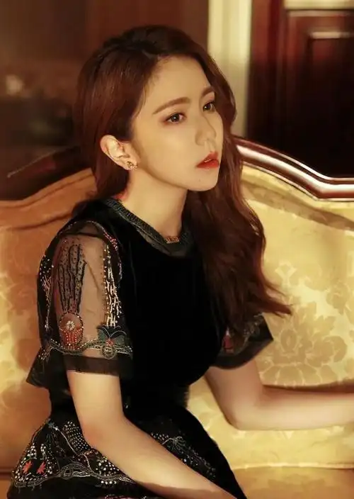 "泡沫女孩"——邓紫棋