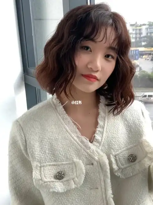 短发蛋蛋卷头放心尝试真显脸小头包脸发型