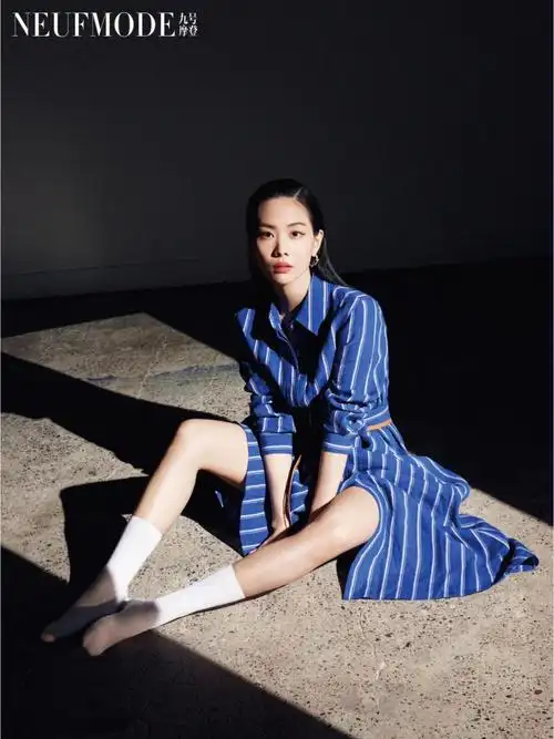 l148spotlight王霏霏惬意赏春