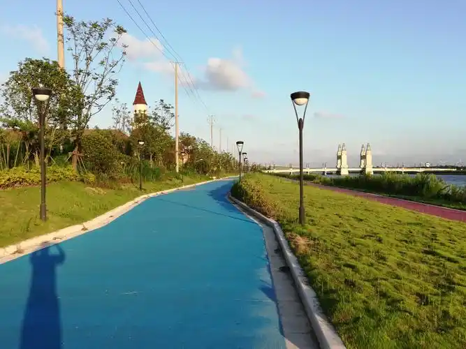 江边步行道,旧颜换新貌. - 美篇