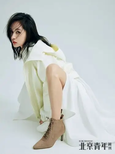 【9.22 王子文】"演员身上带着一种信号是极好的,.