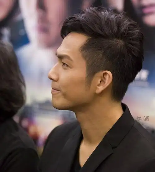 钟汉良# 十月围城湖北卫视发布会群访.