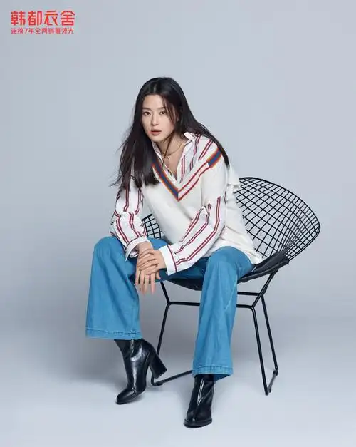 全智贤代言韩都衣舍联手iu打造职场双面时尚韩服请到两位女神欧尼有排