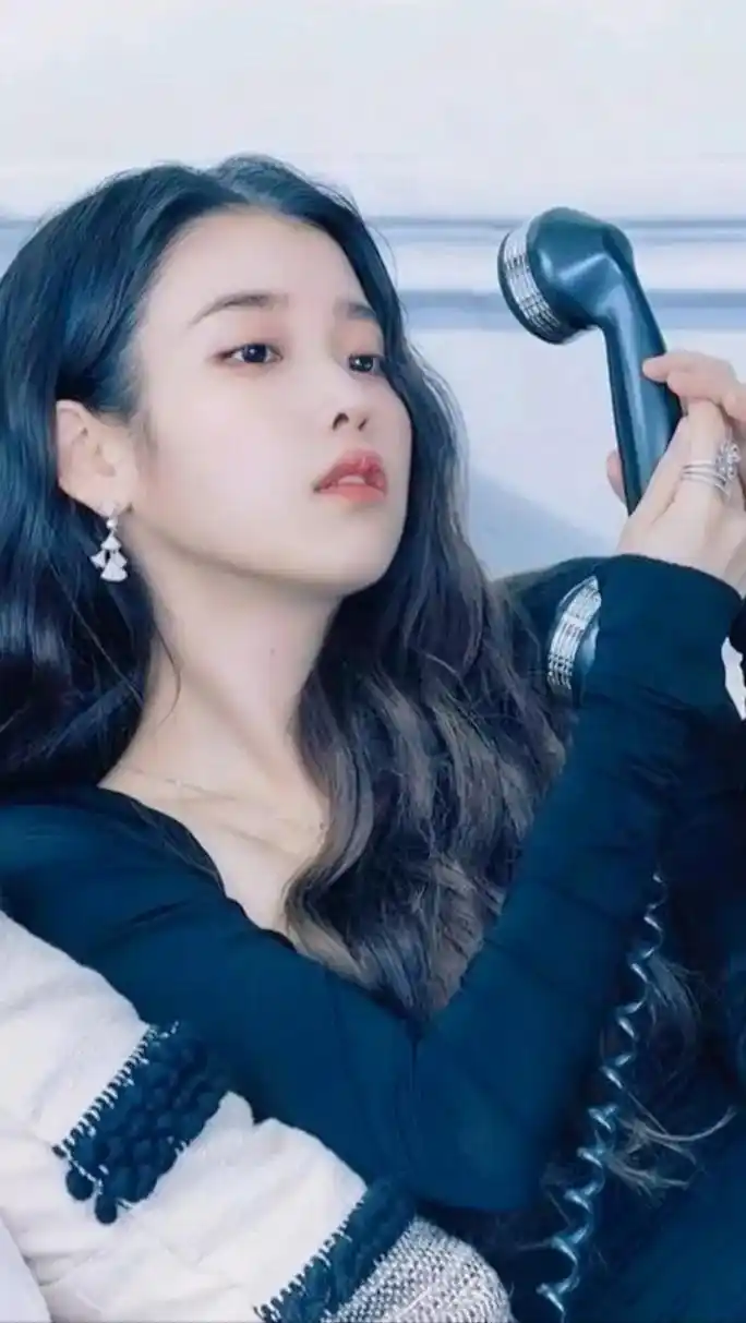 iu李知恩 #壁纸 #国民妹妹 #全世界最好的李知恩 #壁 - 抖音