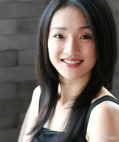 万万没想到50岁丁克了一辈子的周迅如今成人生赢家