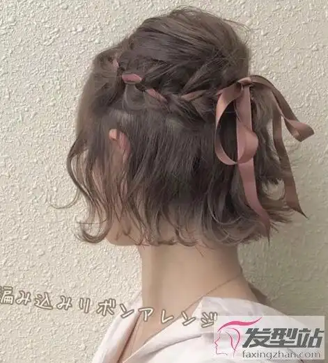 短发女生怎么扎头发好看这样扎甜美减龄小清新