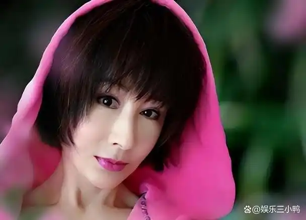 冻龄女神都是假的离开化妆和精修真实状态一言难尽