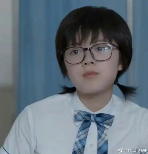 赵今麦樱桃琥珀这个动图,梦回少年派林妙妙了