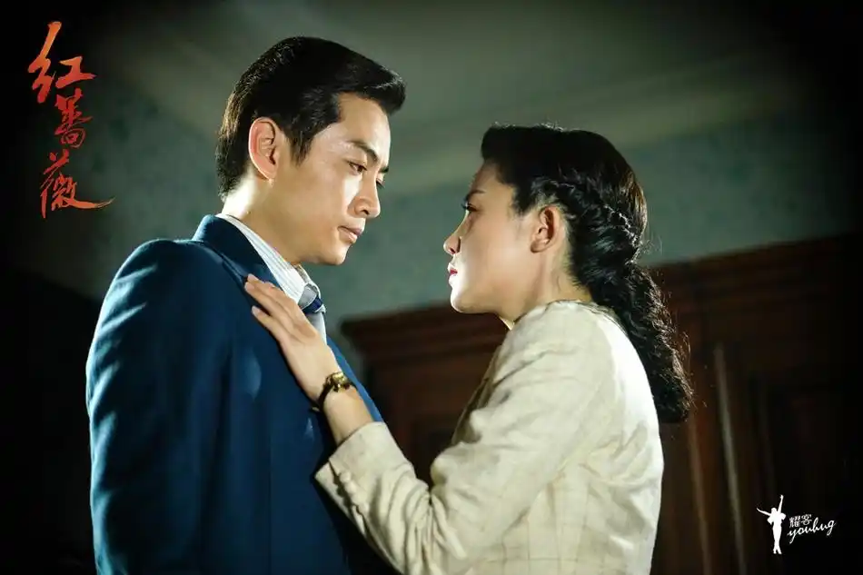 《红蔷薇》杨子姗被捕陈晓落泪 君竹cp能否团圆?