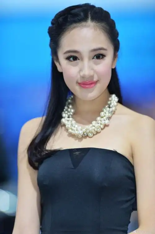 2013上海国际车展最美的10大车模