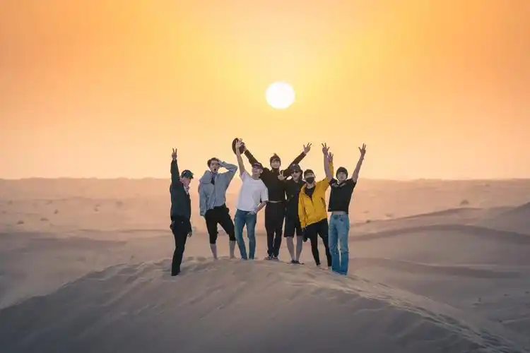 exo 高清 壁纸 迪拜 边伯贤 吴世勋 朴灿烈