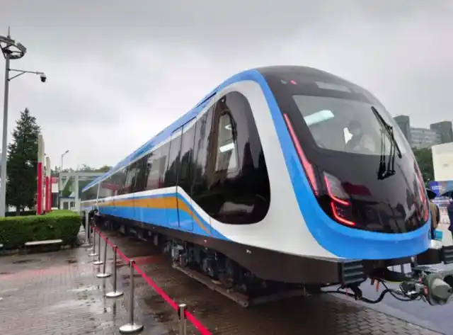 核心技术全部自主研发中国标准地铁列车系列发布