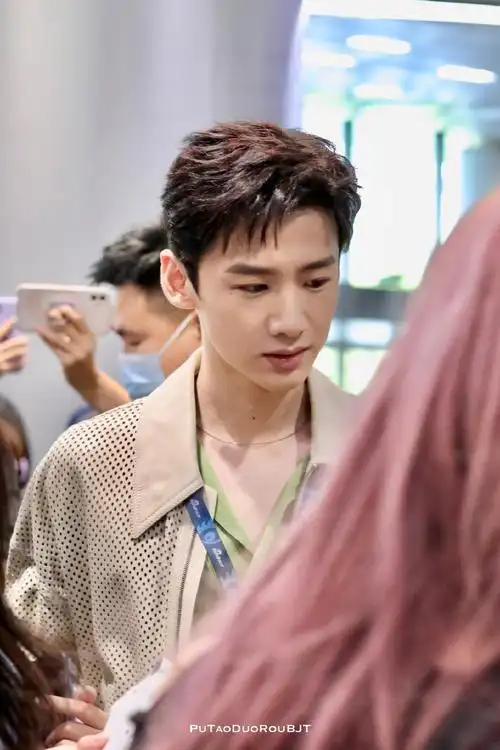 白敬亭生图##白敬亭八零九零