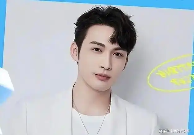 张彬彬作为适婚男青年,结婚生子是正常的,但是可能由于工作或者个人