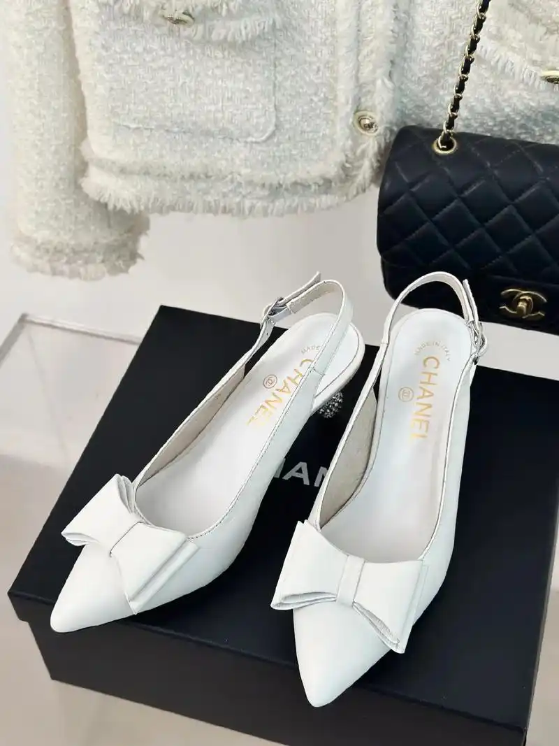 chanel 香奈儿 新款女士时尚蝴蝶结高跟凉鞋#鞋 - 抖音